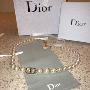 Christian Dior 30 MONTAIGNE Pearl CHOKER